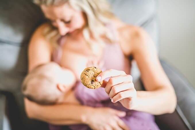 MilkBliss Dark Chocolate Chip Oatmeal Lactation Cookies with Brewers Yeast for Breastfeeding