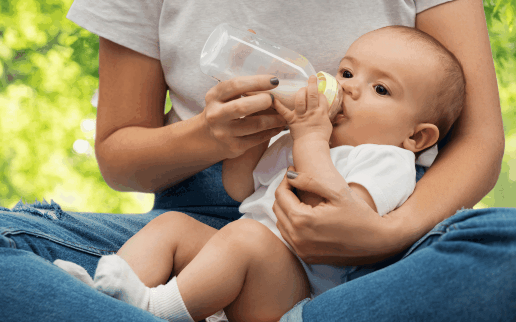 How to Introduce Formula While Breastfeeding