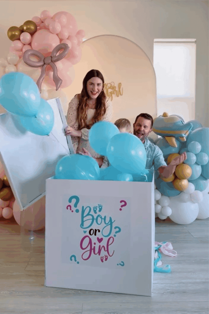 Gender reveal Box of Balloons
