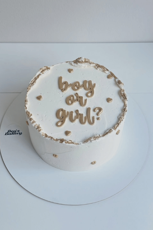 Gold Accent Luxury Cake