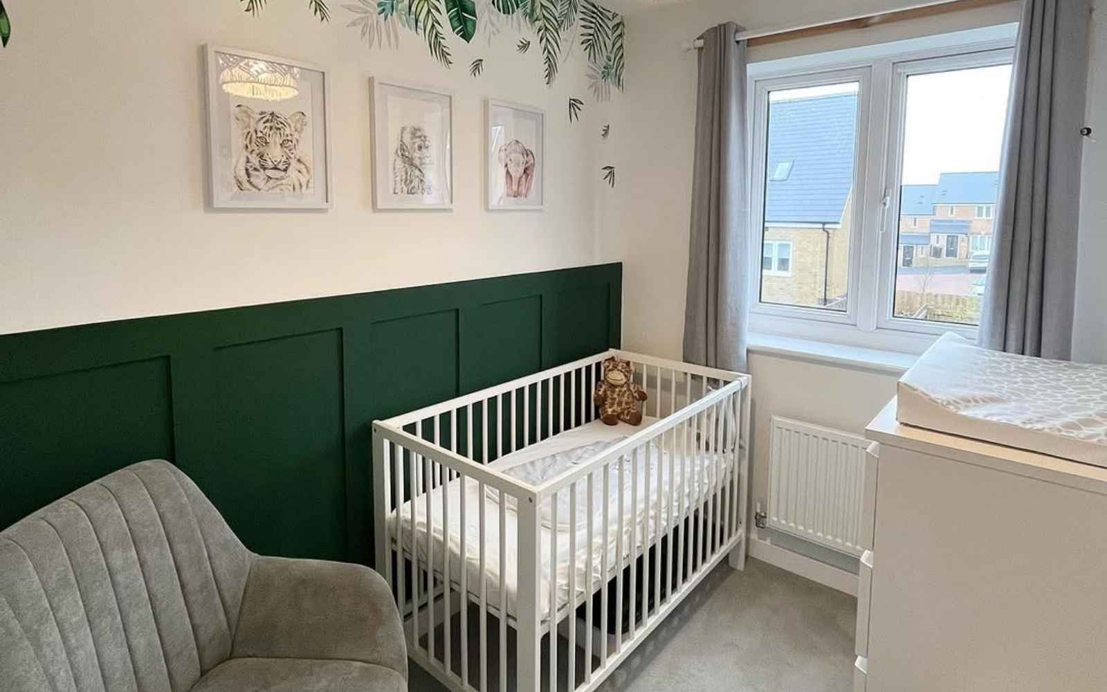 Small Nursery Ideas That Work Even in the Tiniest Space